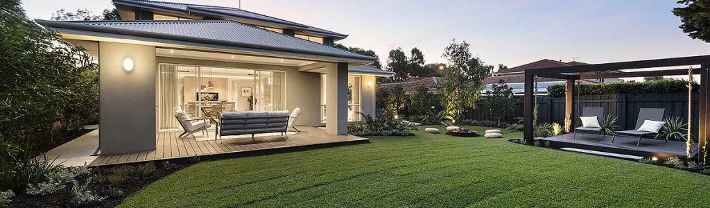 Straightcurve Garden Edging vs Bunnings Garden Edging