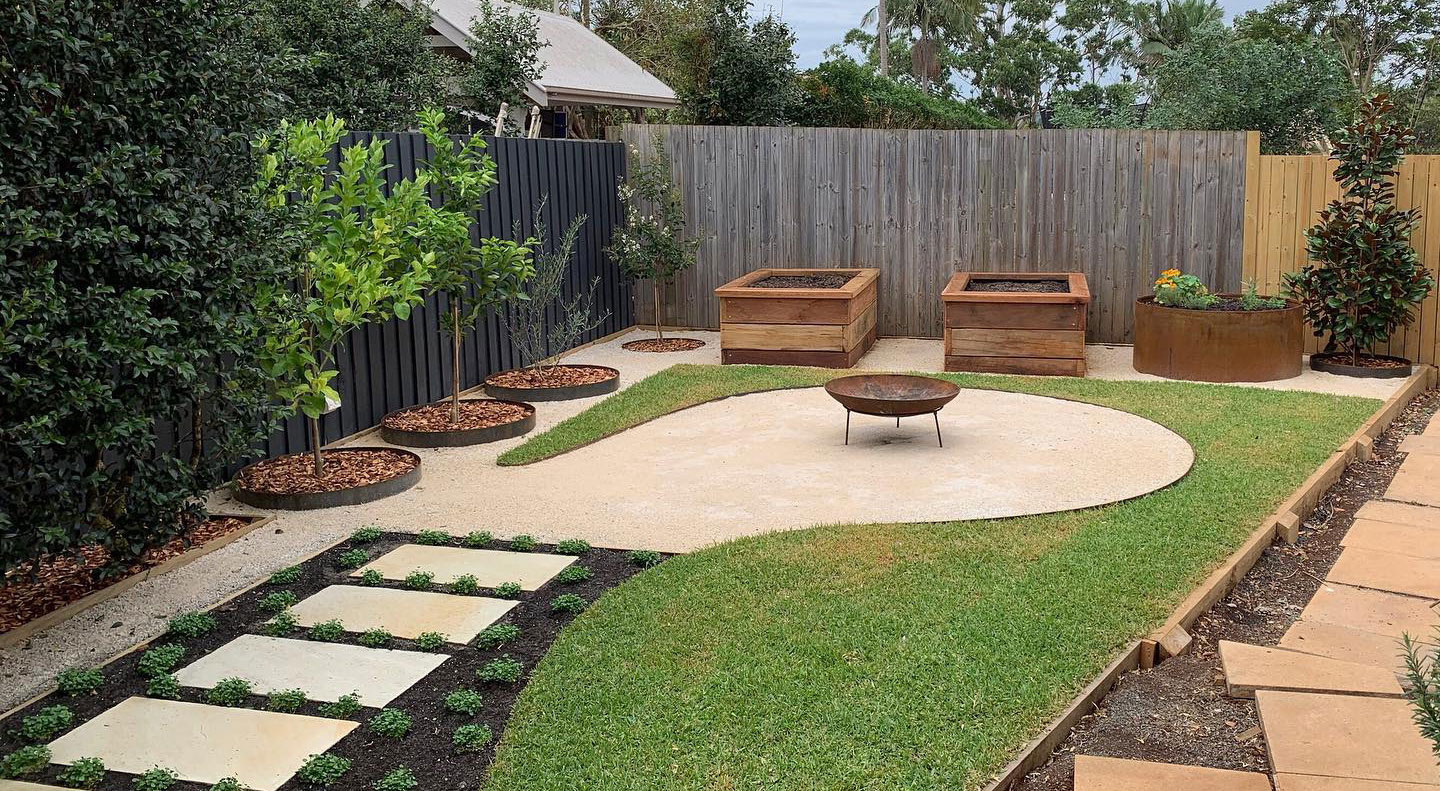 Raised garden bed inspiration from a Wilderness Landscapes project, shows what is achievable with steel panels and careful planning