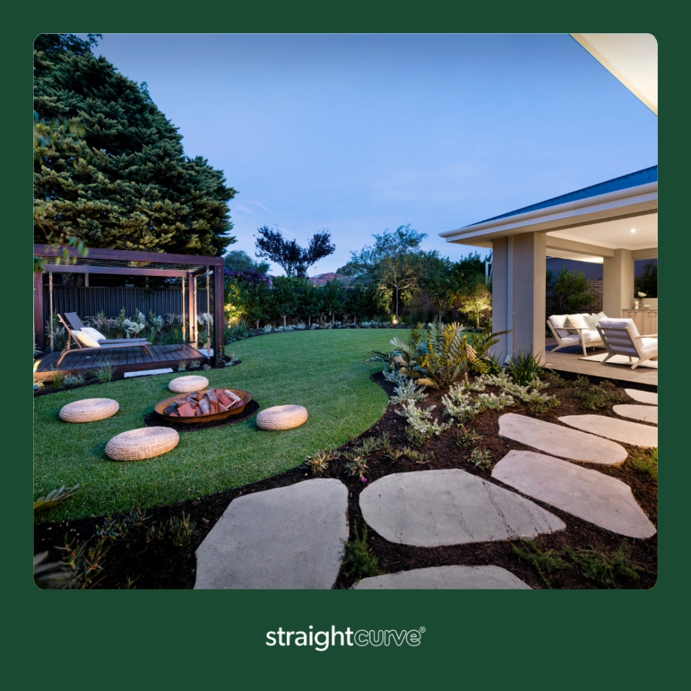 Steel Flex lawn edging creating a sharp boundary between lawn and bed, suitable for DIY installation or professional finishing