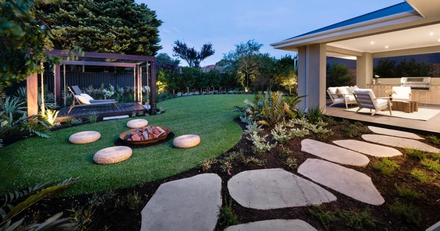 Straightcurve Garden Edging via Tim Davies Landscaping